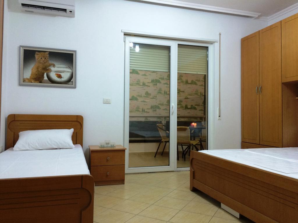 Golem Apartments Стая снимка